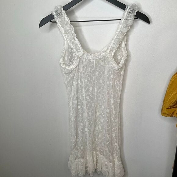 Bridal Lace Chemise - Picture 2 of 5